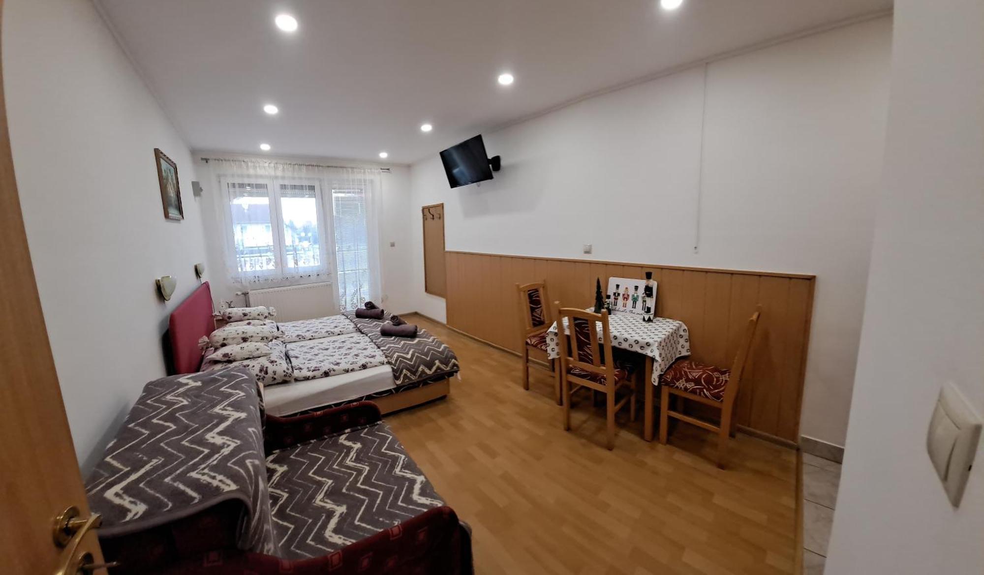 Gizella Apartmanhaus Buk Exterior foto