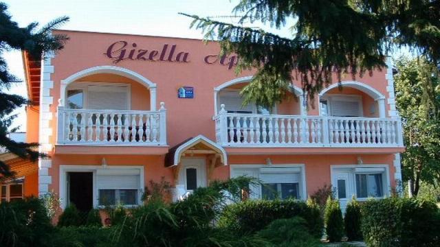 Gizella Apartmanhaus Buk Quarto foto